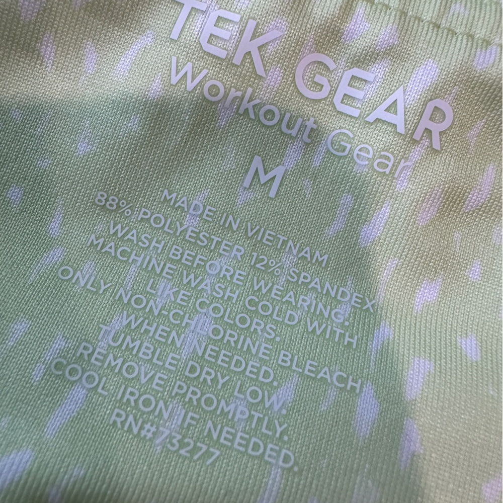 Tek Gear High-Rise Pocket Capri Leggings Size Medium Light Green - Picture 4 of 8